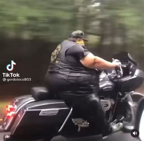 Hmf While I Outweigh My Motorcycle Rholdmyfries