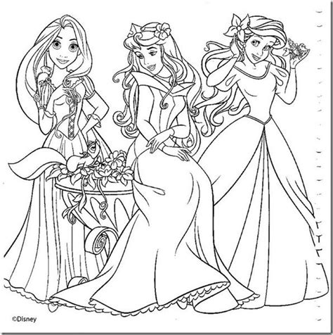 Clique aqui para a aula completa como alterar e imprimir os moldes. 17 desenhos das princesas disney para colorir ou pintar ...