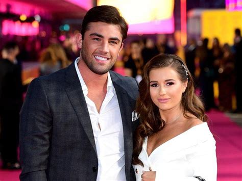 Dani Dyer And Jack Fincham Split Four Months After Winning Love Island Express And Star