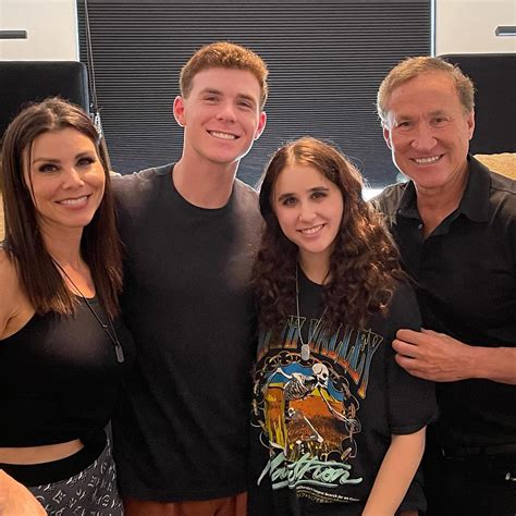 Heather And Terry Dubrow Drop Off Daughter Max At College