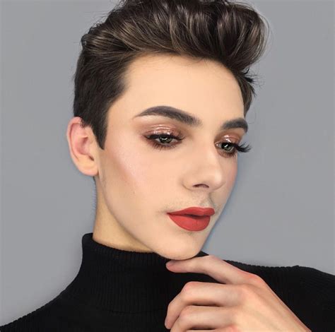 Pin By Milly4bri On Beat Androgynous Makeup Men Wearing Makeup Male