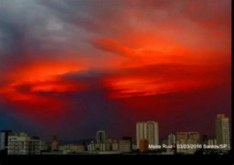 1 day ago · blood red sky is a touch overlong, but its good parts outweigh the plodding elements. A crazy cool video of a blood red sky over Santos, Brazil ...