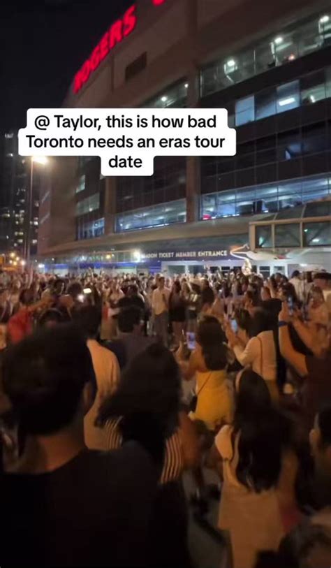 The Swift Society On Twitter 🎥 Fans Singing “you Belong With Me” Outside Edsheerans Toronto