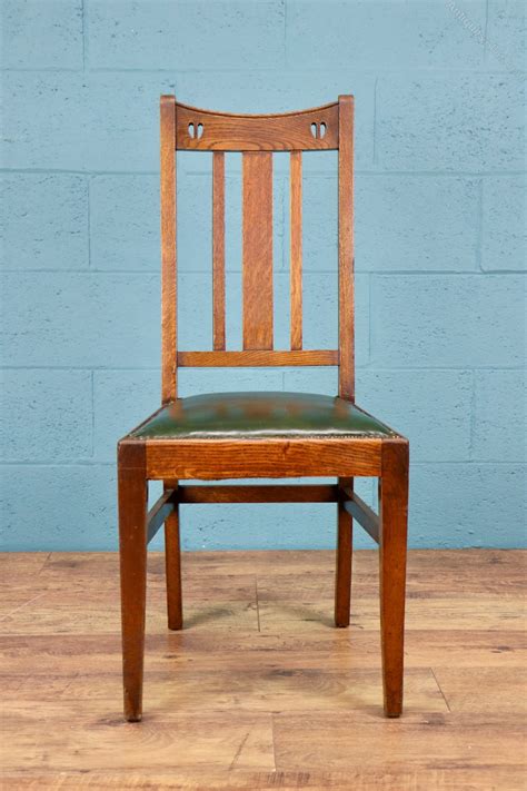 Set Of 5 X Arts And Crafts Chairs By E.A. Taylor - Antiques Atlas