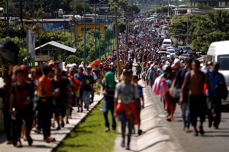 Más De 7000 Personas Van En Caravana De Migrantes Hacia Estados Unidos