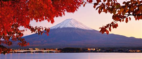 Mt Fuji In Autumn Stock Image Image Of Shrine Kawaguchiko 32630647