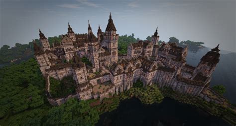 Overview of a medieval Minecraft castle | Minecraft castle, Minecraft