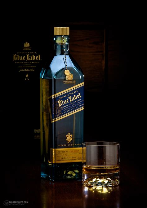 It is the most widely distributed brand of blended scotch whisky in the world, sold in almost every country. Blue label - Herrenmode - einebinsenweisheit
