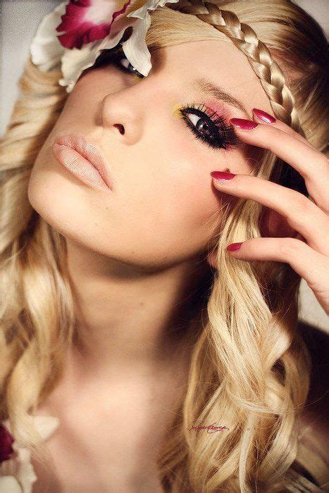 Pin By Zita Kalmár On Makeup Glamorous Makeup Hair Beauty Love Hair
