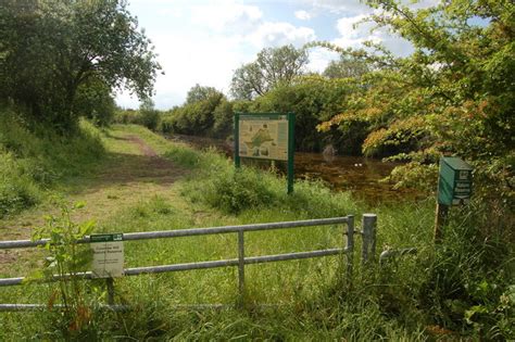 Coombe Hill Nature Reserve © Roger Davies Cc By Sa20 Geograph