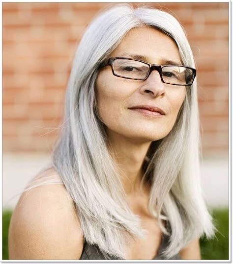 65 Gracious Hairstyles For Women Over 60 Womens Hairstyles Long Gray