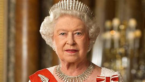 Queen elizabeth ii, 94, has been immortalised in a new potrait commissioned by the canadian government. Official Diamond Jubilee portrait of Queen Elizabeth II ...