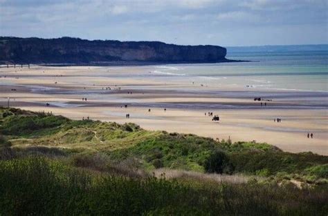 La plage omaha beach se situe dans l'ouest du calvados en normandie. " Omaha Beach " plage du débarquement Normandie France ...