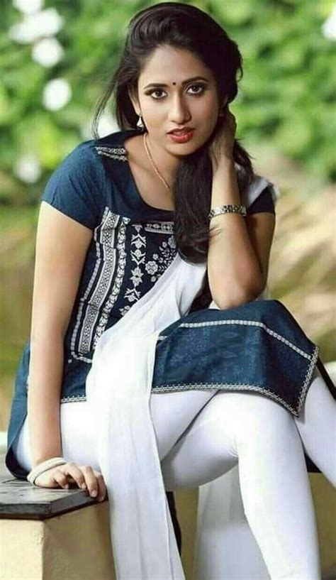 beauty indian girls in jeans and famous photos beautiful girls photos sexiz pix