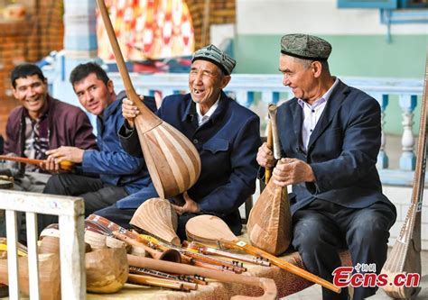 Village Known For Making Uyghur Musical Instruments