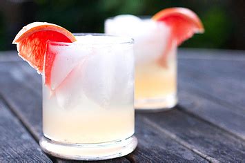 But it's still dead easy to make and a perfect summer drink in every way. 16 Two-Ingredient Cocktails Anyone Can Make