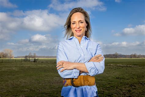 Foto Samantha Steenwijk Rijdt Paard Met Prinses Margarita Vorsten