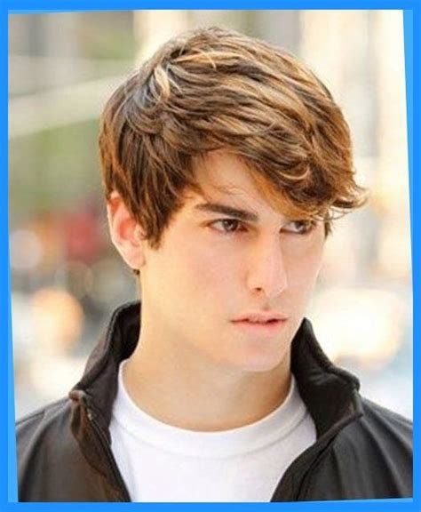 The shorter layers cut around the face allow the natural wave and movement of the hair to add plenty of body and prevent the style from looking boring. Pin on Jonah hair style