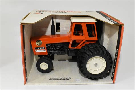 116 Allis Chalmers 7080 Tractor Toy Farmer Show Edition Daltons