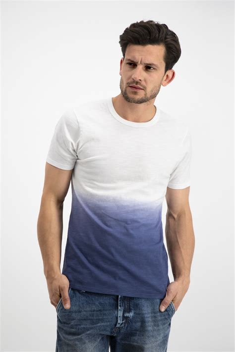 And like all fashion trends, it can be kind of expensive to purchase the designer and specialty versions of these chic shirts. Dip Dye T-Shirt - DDJ · DENHAM | Dip dye t shirts, Dye t ...