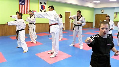 The next week is going to be more coocoobananas than my hamstrings. 국제'태권도 테라피'를 아시나요? | YTN