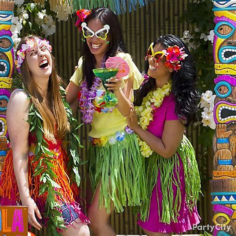 What To Wear To A Luau Themed Party All You Need Infos