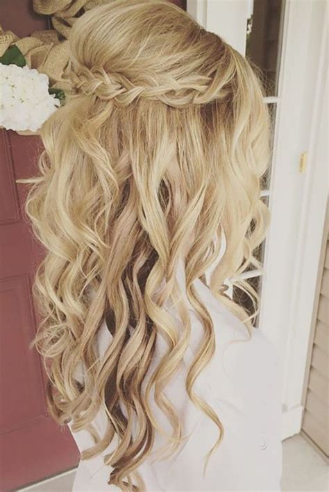 Long hair gives lots of styling options, especially for those brides who want to look romantic on their wedding day. 33 Awesome Curly Wedding Hairstyles To Fall In Love With ...