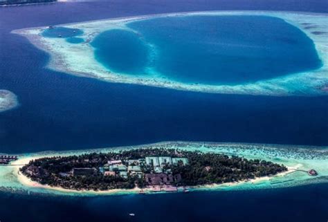 Cari hotel di maldives, mv. Negara Asia paling kecil... apa ada di sini? | Astro Awani
