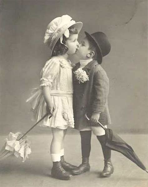 First Kisses Immortalized In Photos Vintage Children Vintage