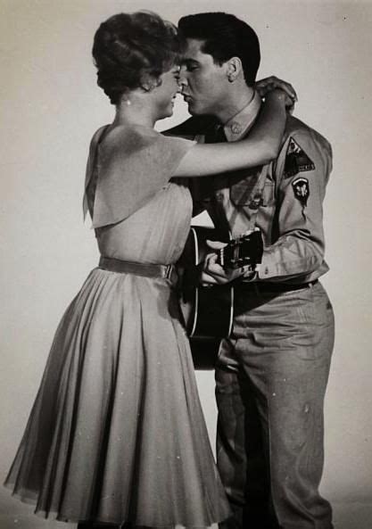 Gi Blues Elvis Presley And Juliet Prowse Soldats Am Ricains Danseuse Blues