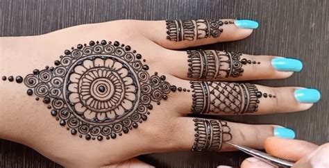 Eid is a special occasion for the whole muslim countries but it has great importance for girls, because this day also includes mehndi celebrations to elaborate their selves. 80 New Eid Mehndi Designs 2020 Images Simple & Easy Style