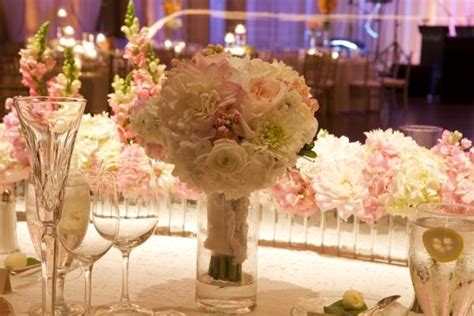 Chicago Ballroom Wedding At The Standard Club From Artisan Events