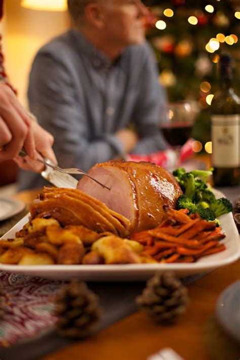 Christmas recipes and christmas menus for everyone!! The Nosh Family Christmas Dinner: Sticky Honey Glazed Ham with Ben's Perfect Roast Potatoes ...