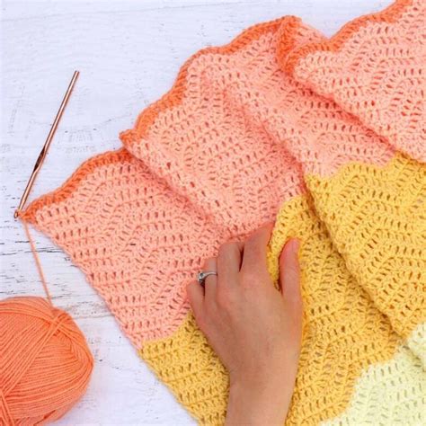 Warm Welcome Baby Blanket Crochet Pattern By Jess Coppom Make Do Crew Crochet Blanket