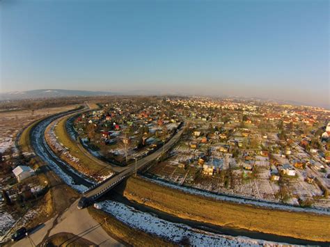 Przejdź do serwisu biuletyn informacji publicznej komenda miejska państwowej straży pożarnej w nowym sączu. Nowy Sącz (Wólki) z lotu ptaka zima | Dronestagram