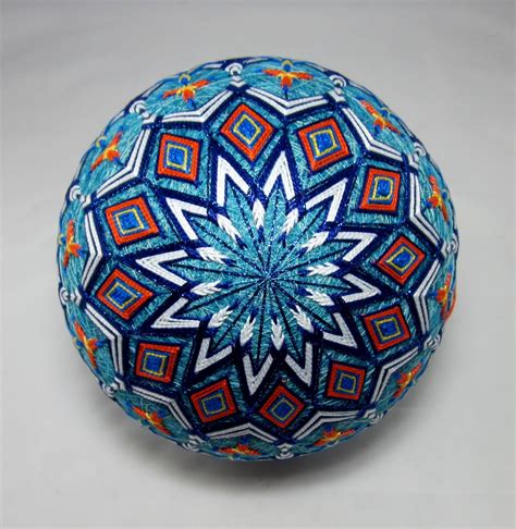 Temari Balls With Geometric Patterns That Will Blow Your Mind