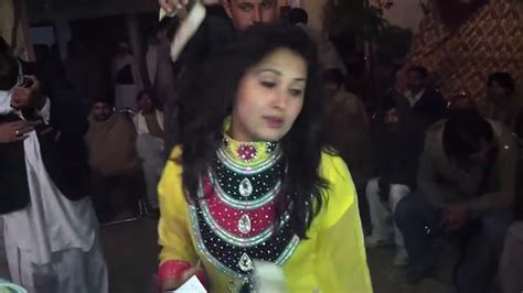 Beautiful Girl Masta Mujra Dance Pashto Youtube