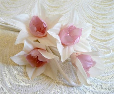Silk Millinery Flowers Spray Of 4 On Silk Stems Ivory Pink Etsy