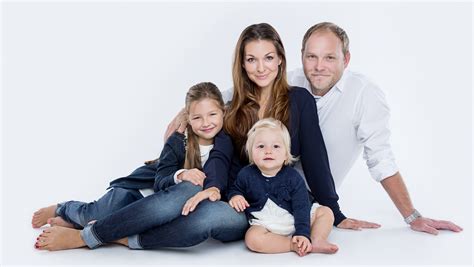 Family portraits act as reminders of the. Dubai our Sandbox: Family Portrait with The Studio Dubai