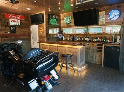 The average rating for bark garage conversion specialists is 4.75, based on 72,422 reviews. Top 50 Best Garage Bar Ideas - Cool Cantina Workshop Designs