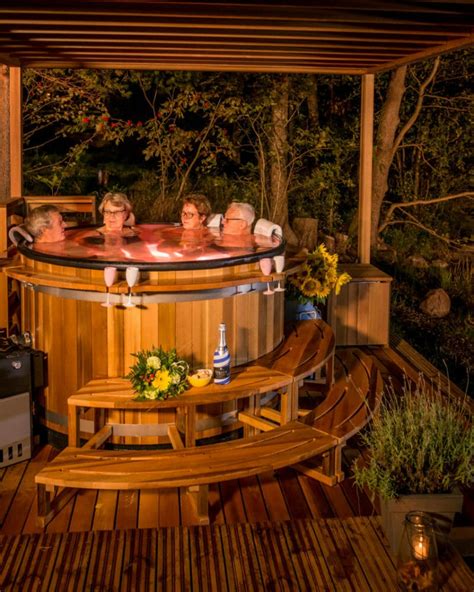Order Kirami Premium Woody M Red Cedar Hot Tub From Hot Box Stoves 247 Uk Delivery Service
