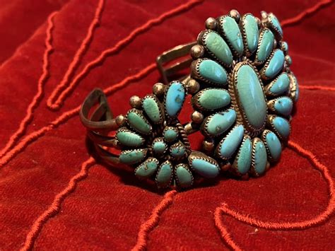 Zuni Julie O Lahi Signed Sterling Silver Inlaid Turquoise Cluster Cuff