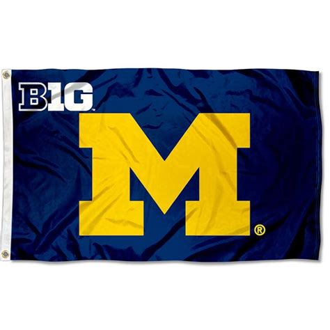 University Of Michigan Flag Etsy College Flags Michigan Flag