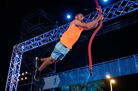 Kdc Dans Ninja Warrior Sur Tf Kdc Surfwear