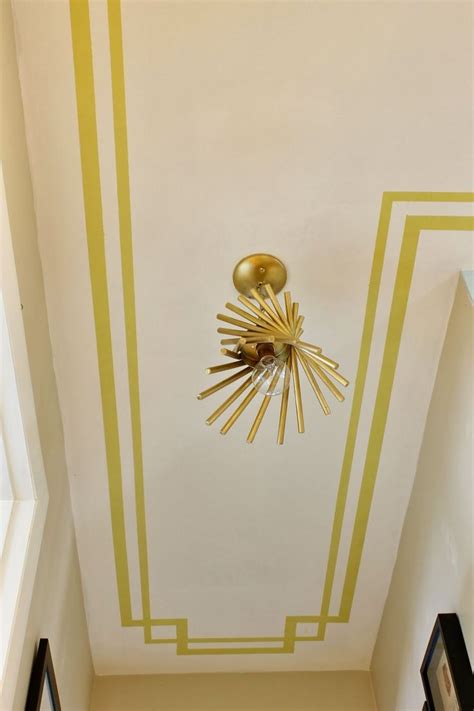 Border Painted On The Ceiling Love This Idea For A Hallway