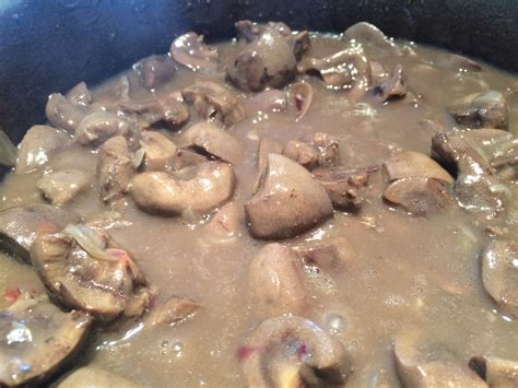Recette Rognons de boeuf sauce au vin rouge sur Tous à vos cocottes