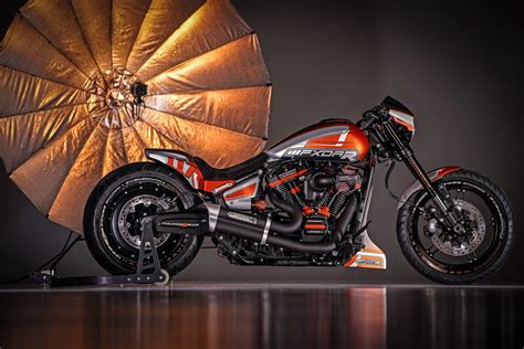 Roar Thunderbike Customized Harley Davidson Fxdr Hd Wallpaper
