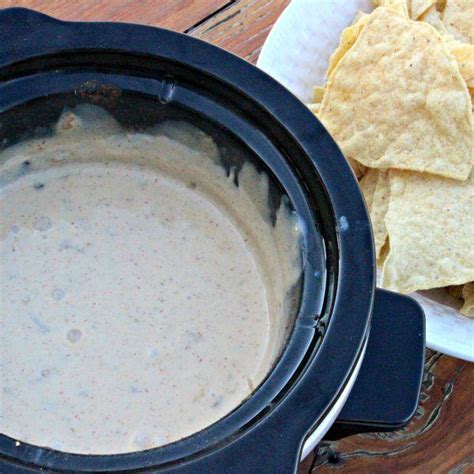 Needing An Easy Crock Pot Queso Dip Recipe This Crock Pot Mexican