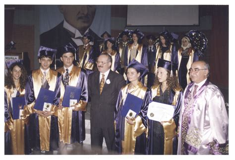 Muğla Sıtkı Koçman Üniversitesi 30 Yılı 2001 2002 Eğitim Öğretim