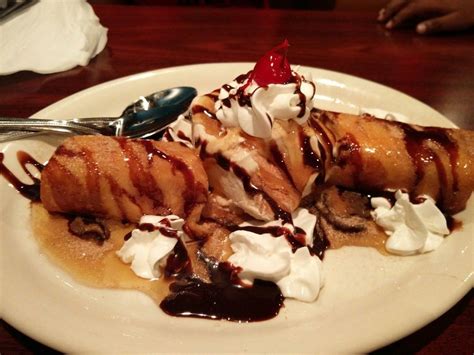 See more ideas about mexican dessert, mexican food recipes, desserts. 10 of the Best Modern & Traditional Mexican Desserts That ...